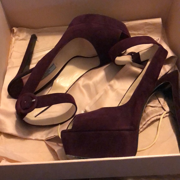 Authentic Prada* π Calzature Donna π - Picture 3 of 5